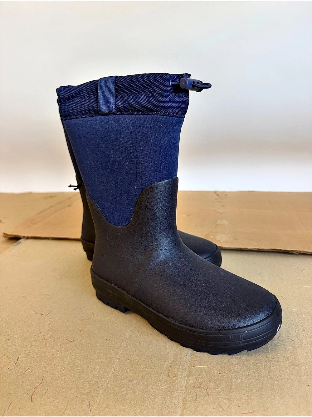 Target Waterproof Winter Boots NWT in Blue